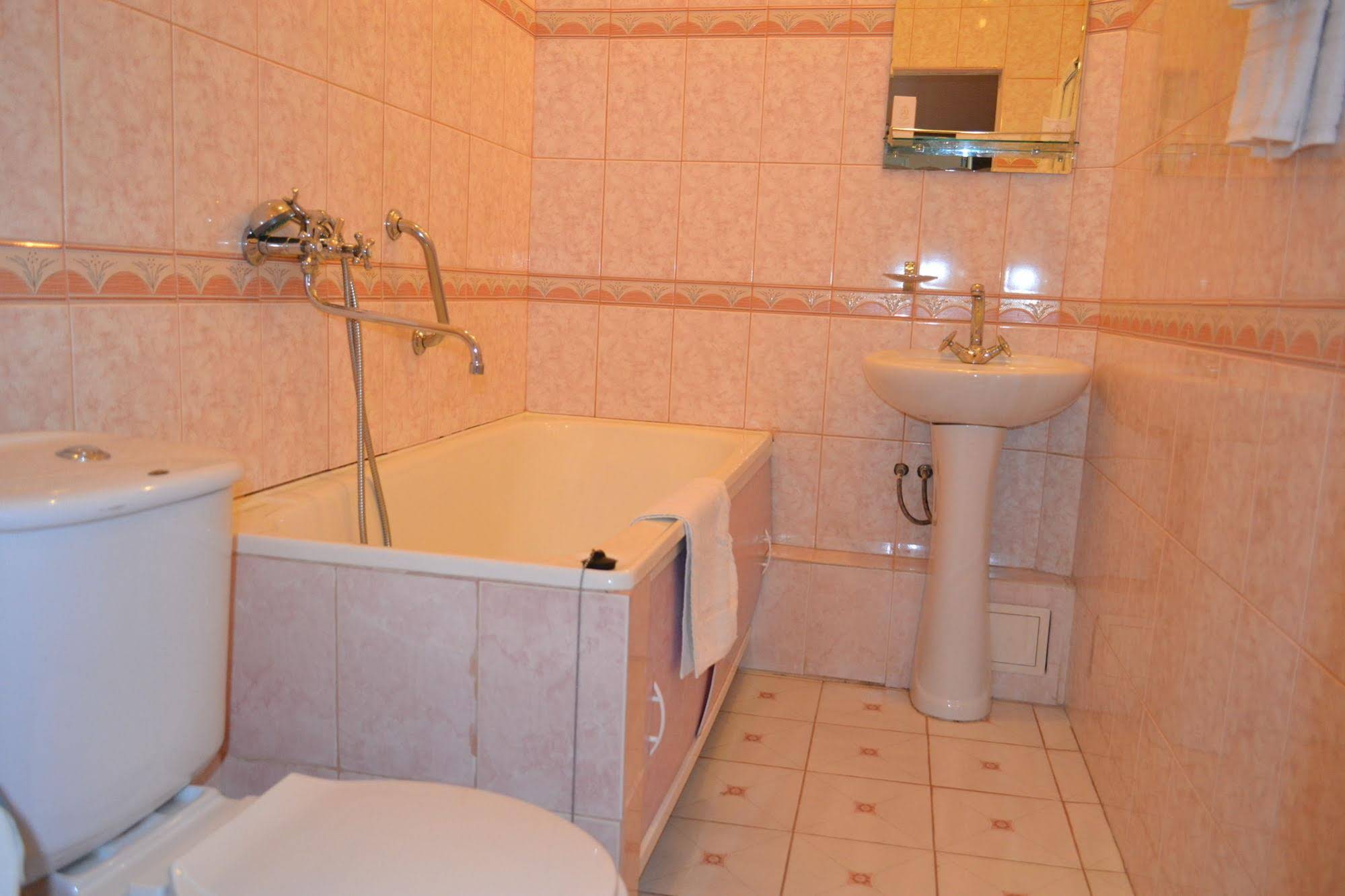 Yakhont Hotel