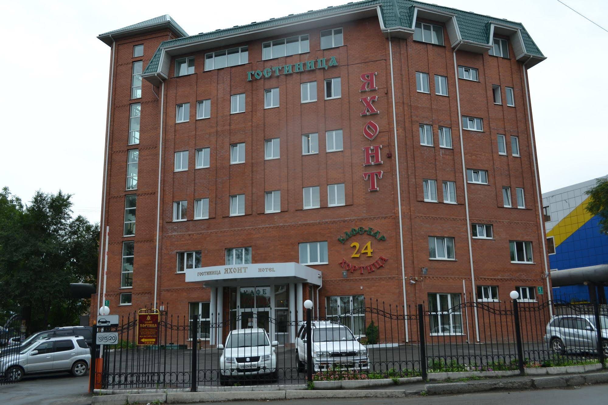Yakhont Hotel