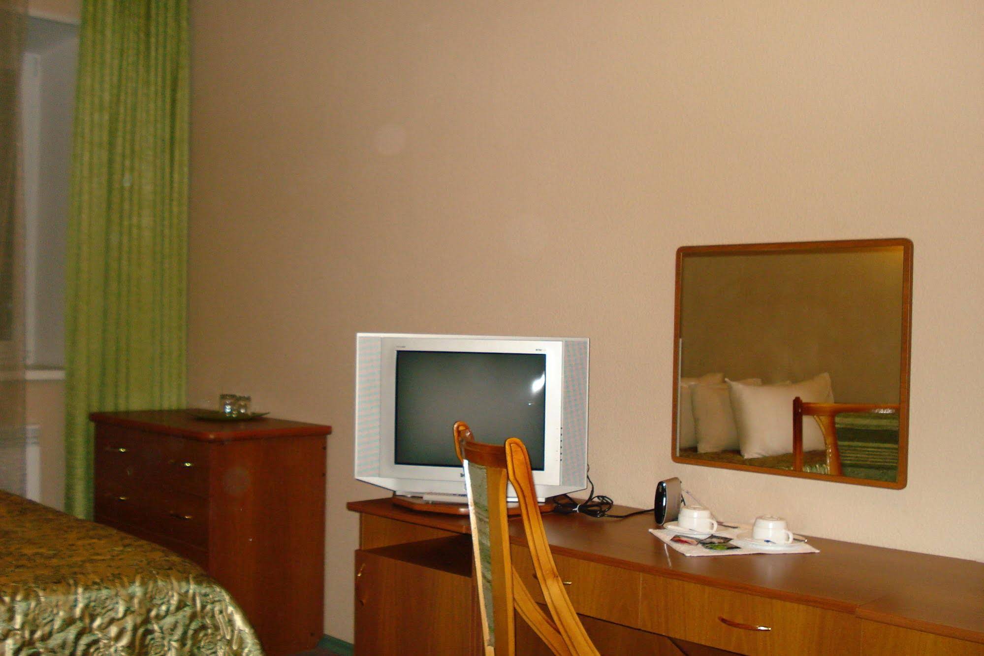 Yakhont Hotel