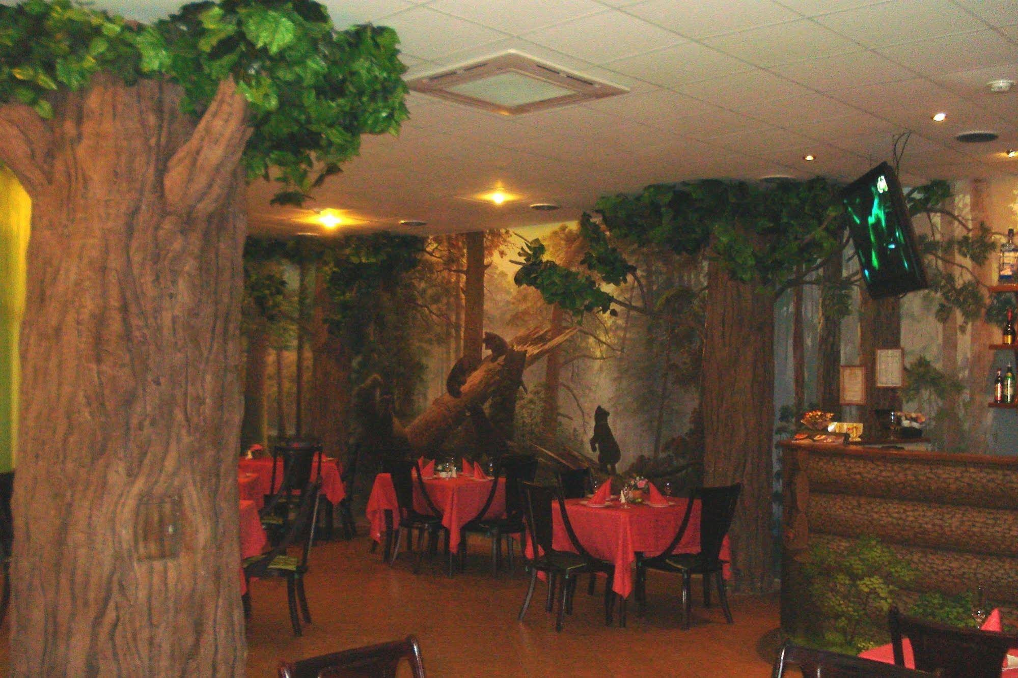 Yakhont Hotel