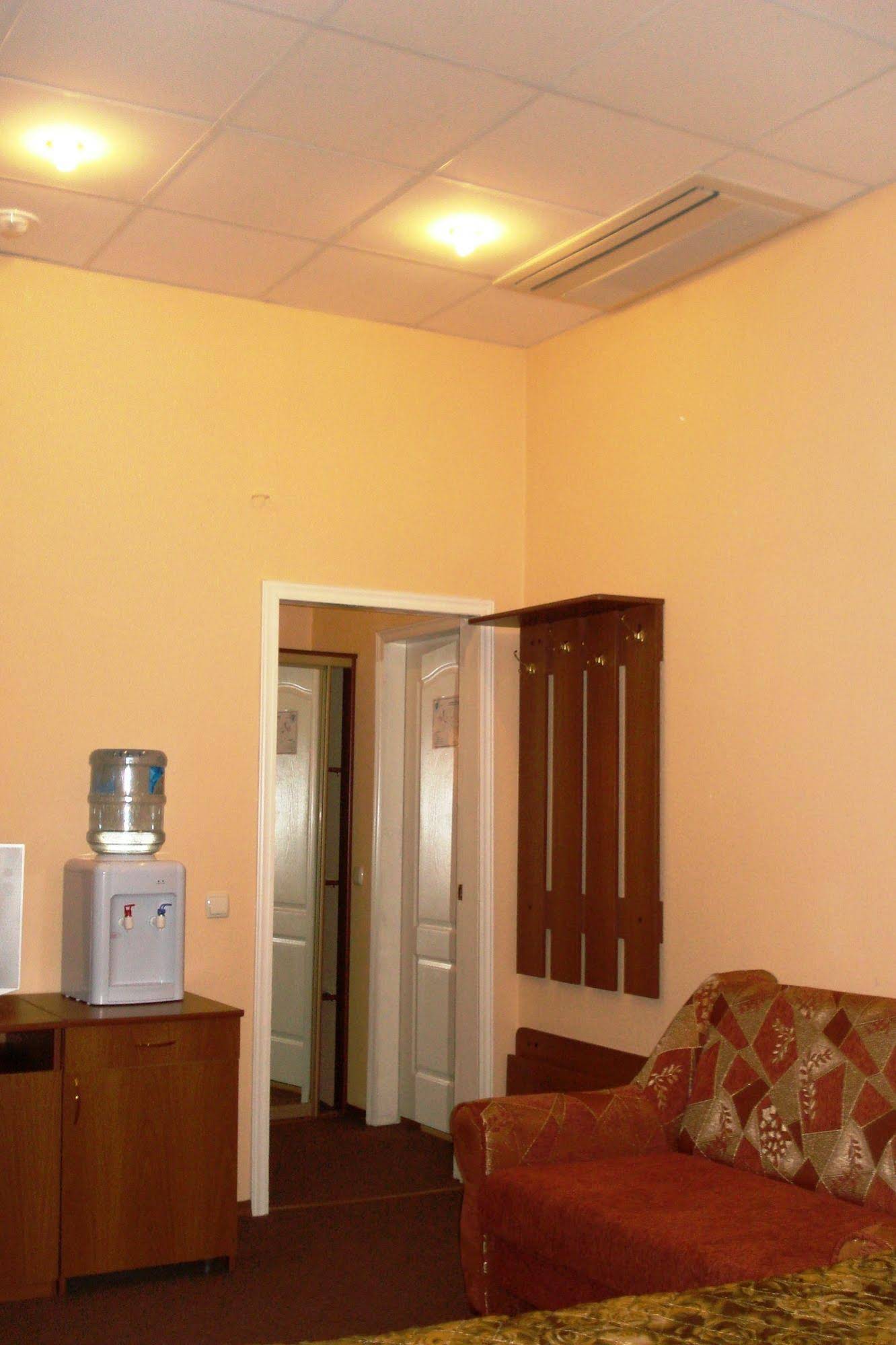 Yakhont Hotel