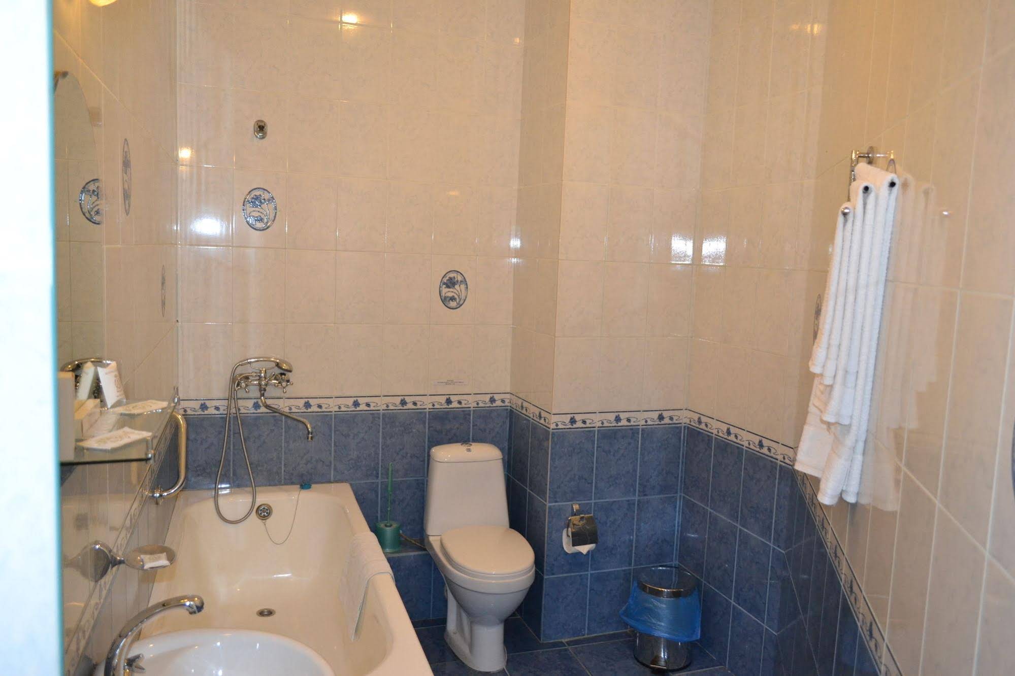 Yakhont Hotel