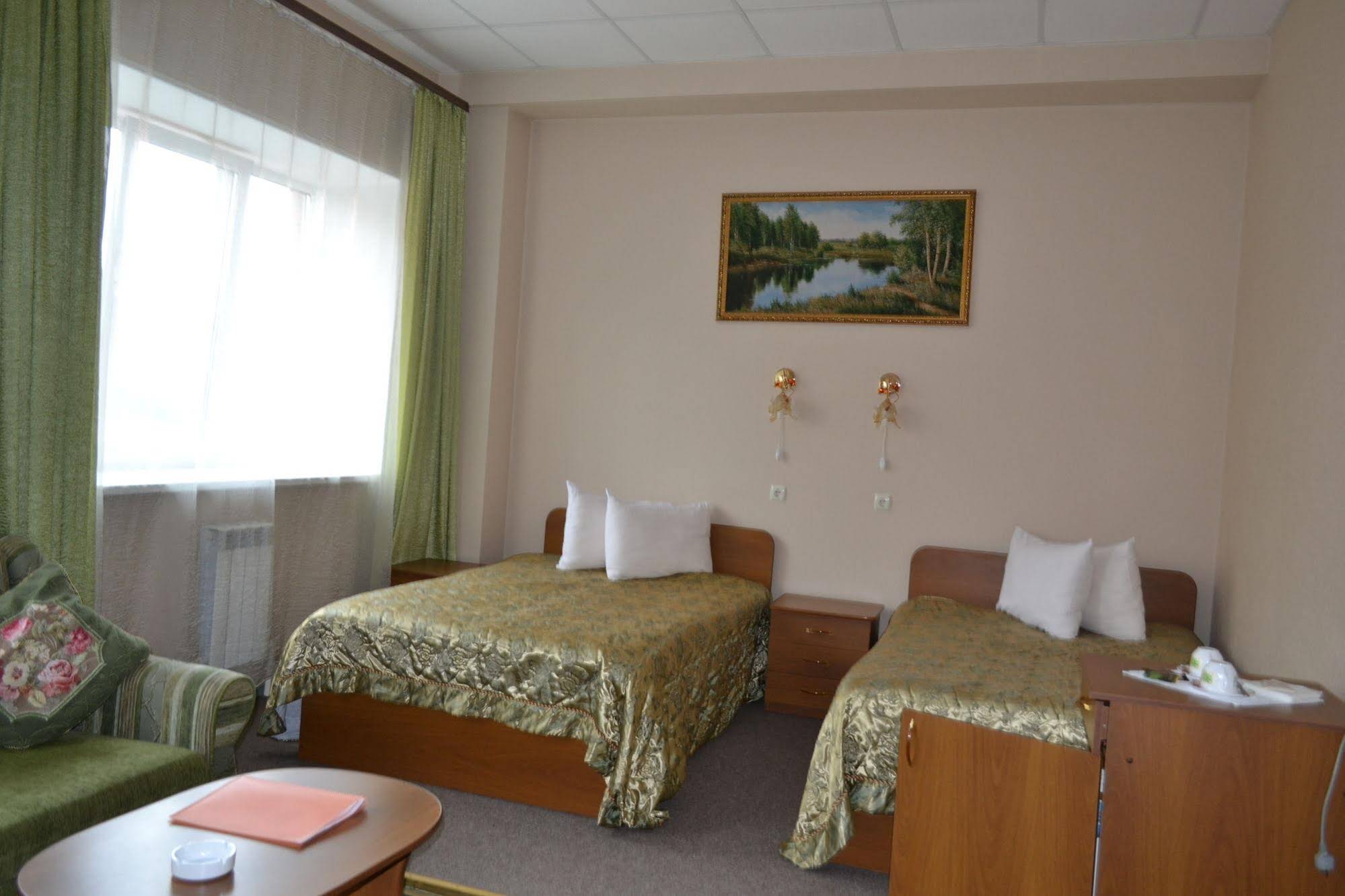 Yakhont Hotel
