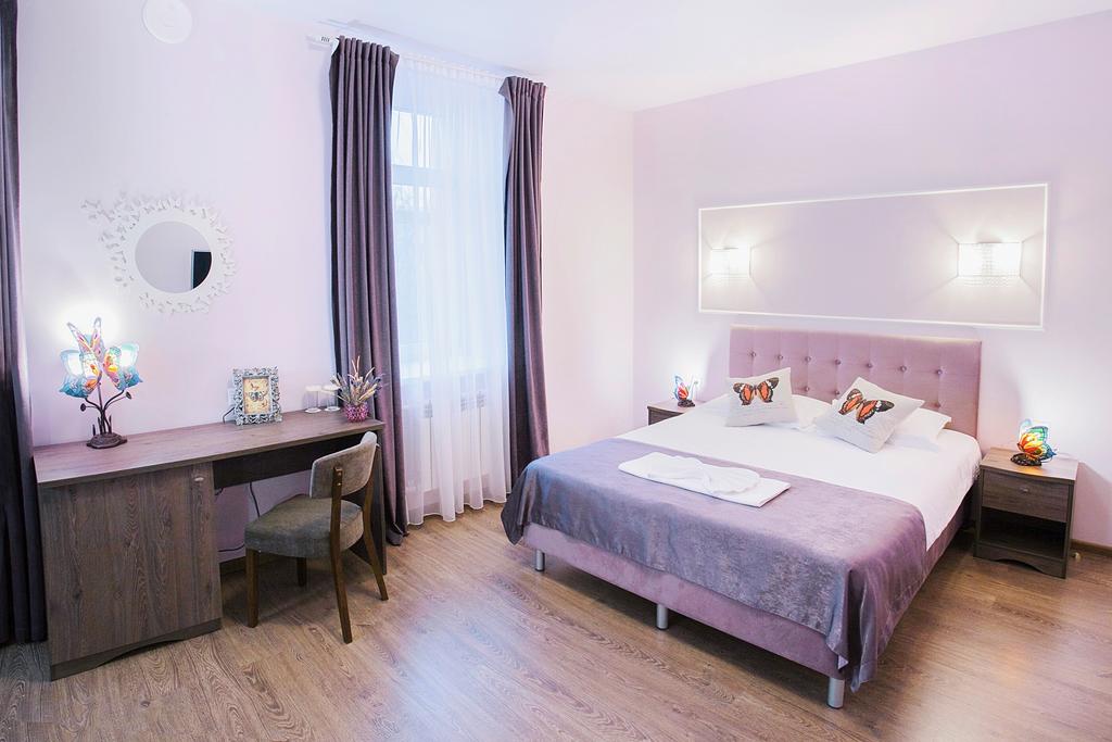 Farfalle Hotel