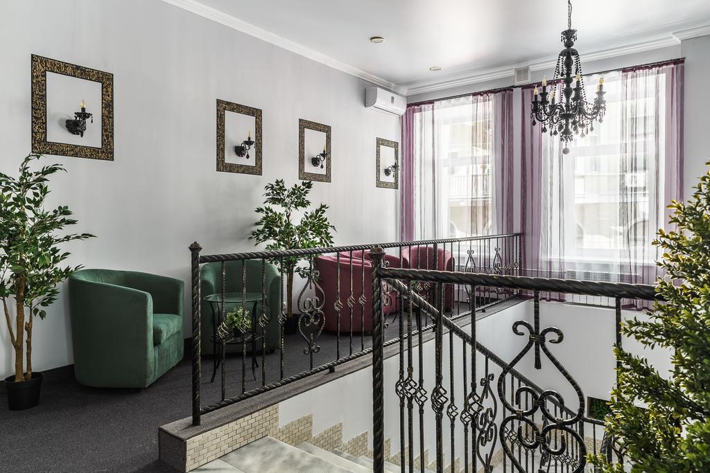 Florinn Hotel