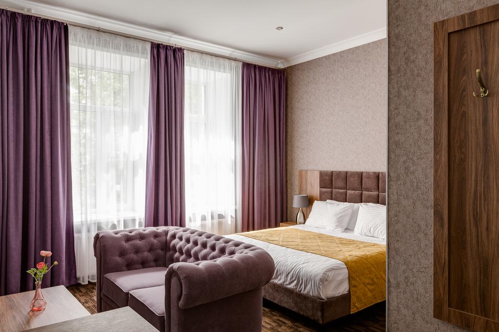 Florinn Hotel