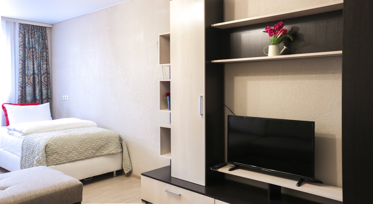 Gallery Voyage Hotel