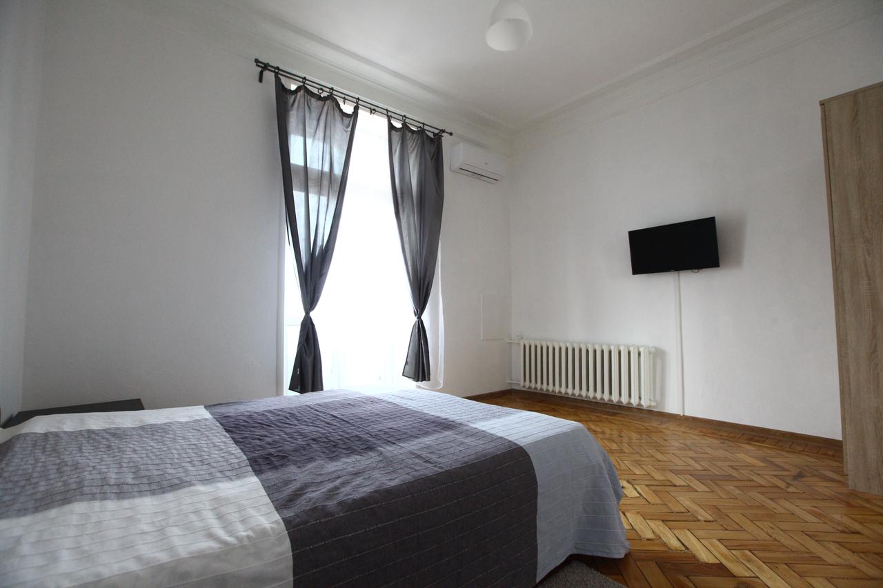 Hotel Mint on Tishinka