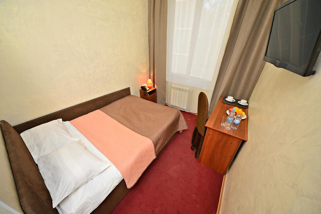 Rus Hotel