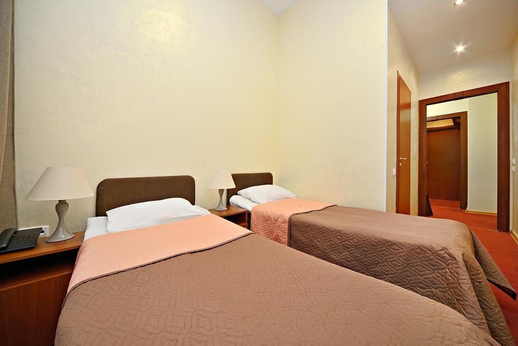 Rus Hotel