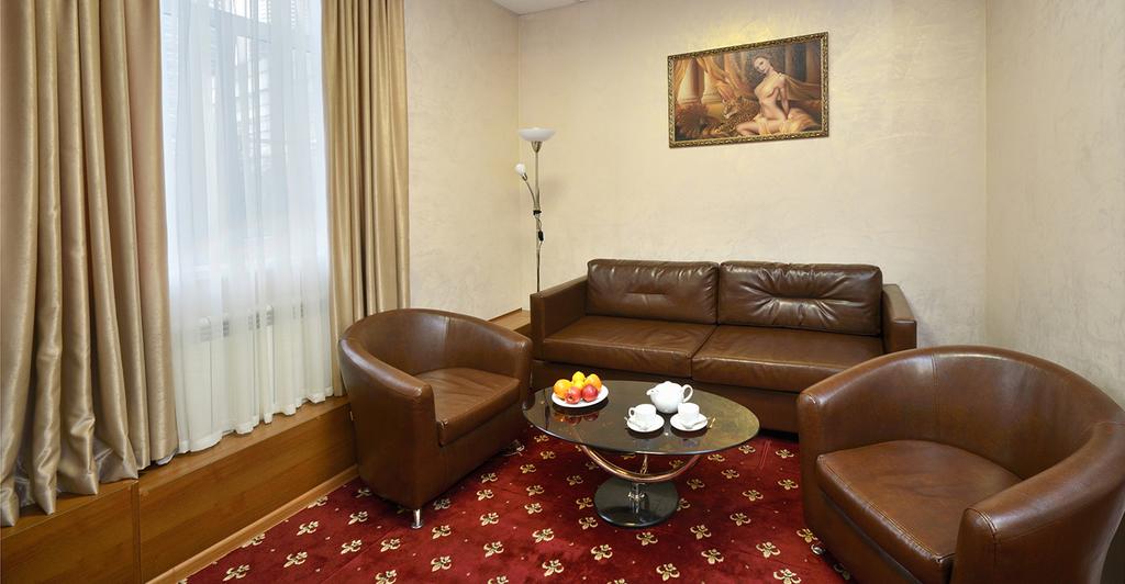 Rus Hotel