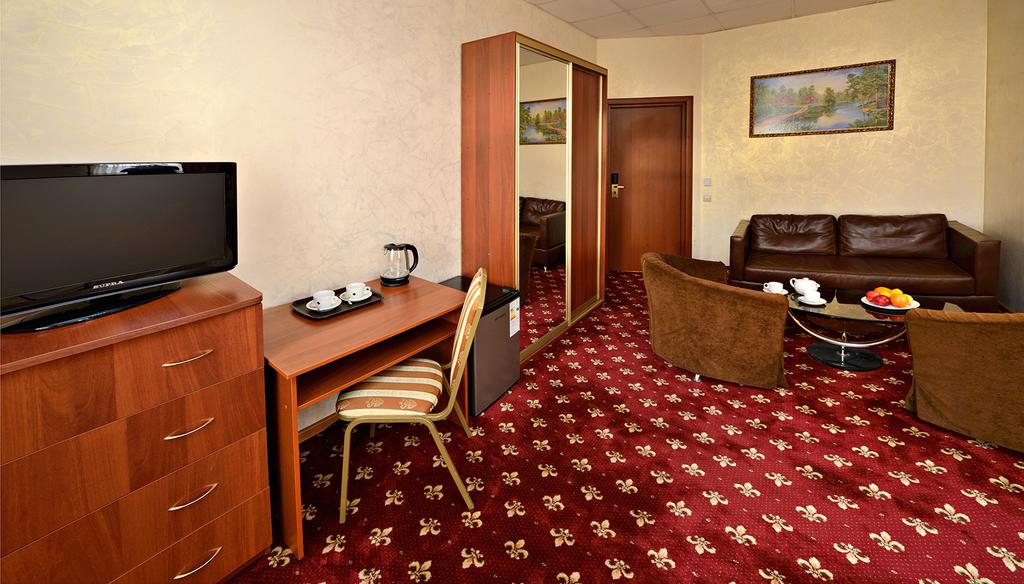 Rus Hotel