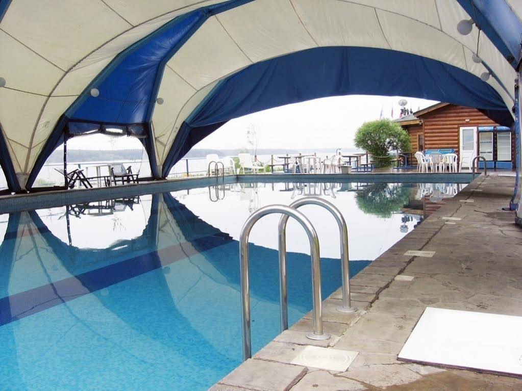Novy Bereg Hotel Yacht Club
