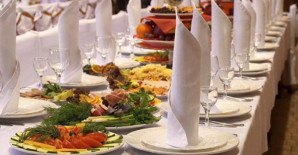 Novy Bereg Hotel Yacht Club