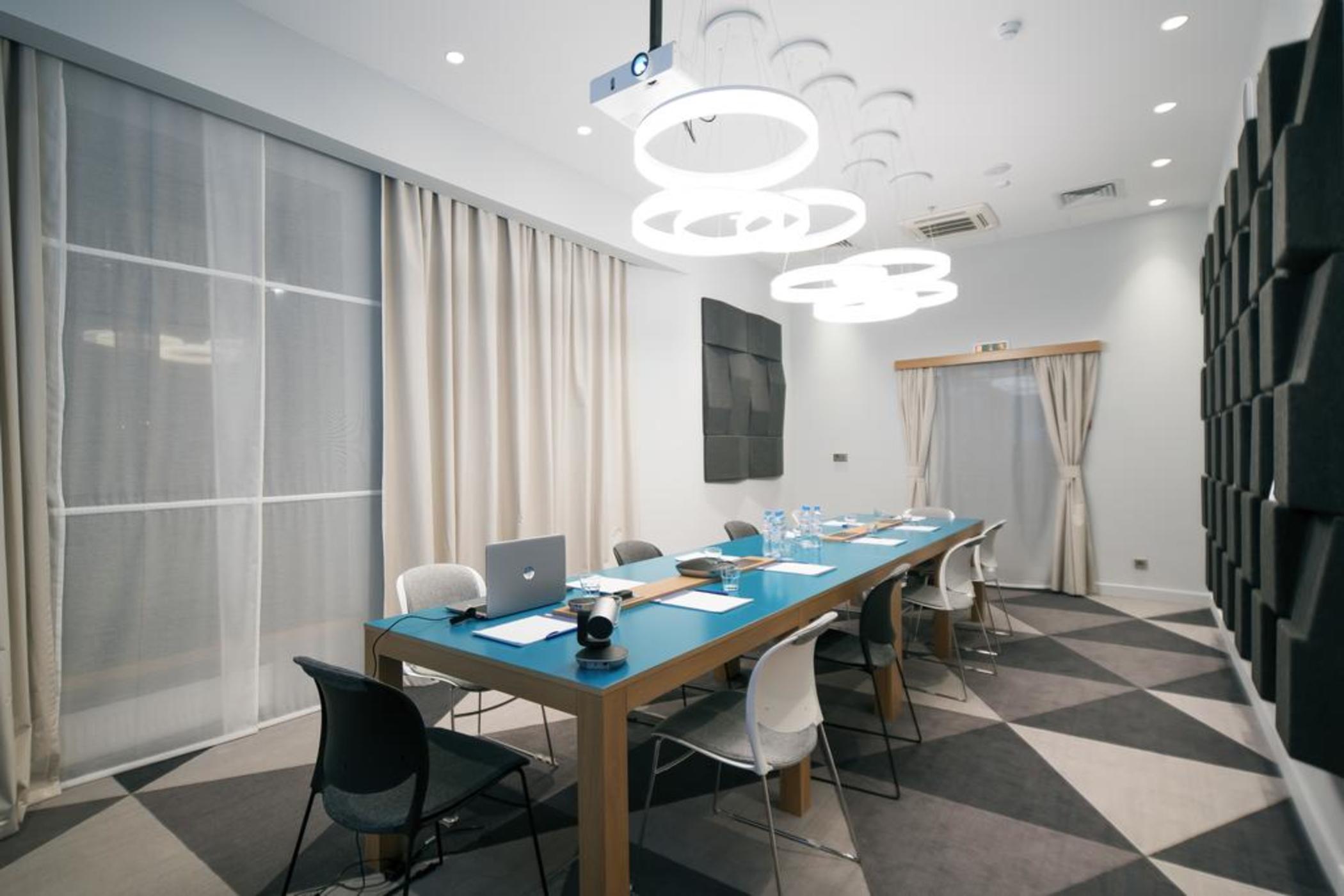Holiday Inn Express Moscow - Sheremetyevo Airport