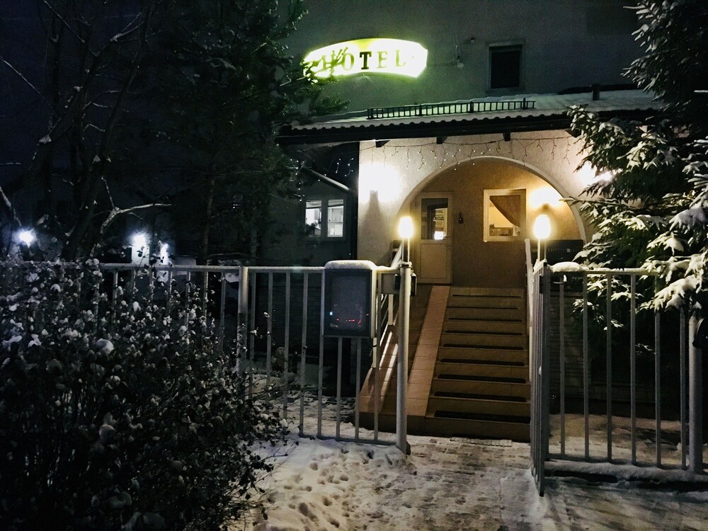 Fat Cat Hotel Domodedovo