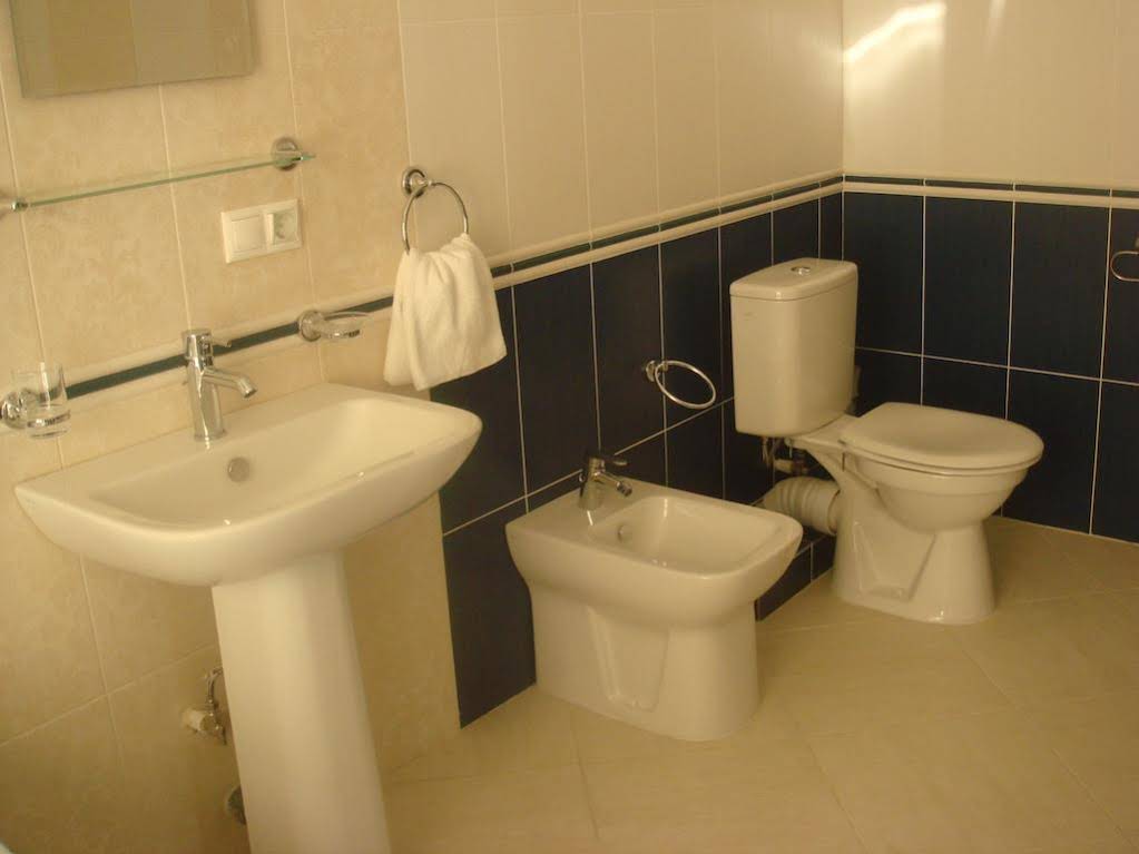 Dostoevskiy Hotel