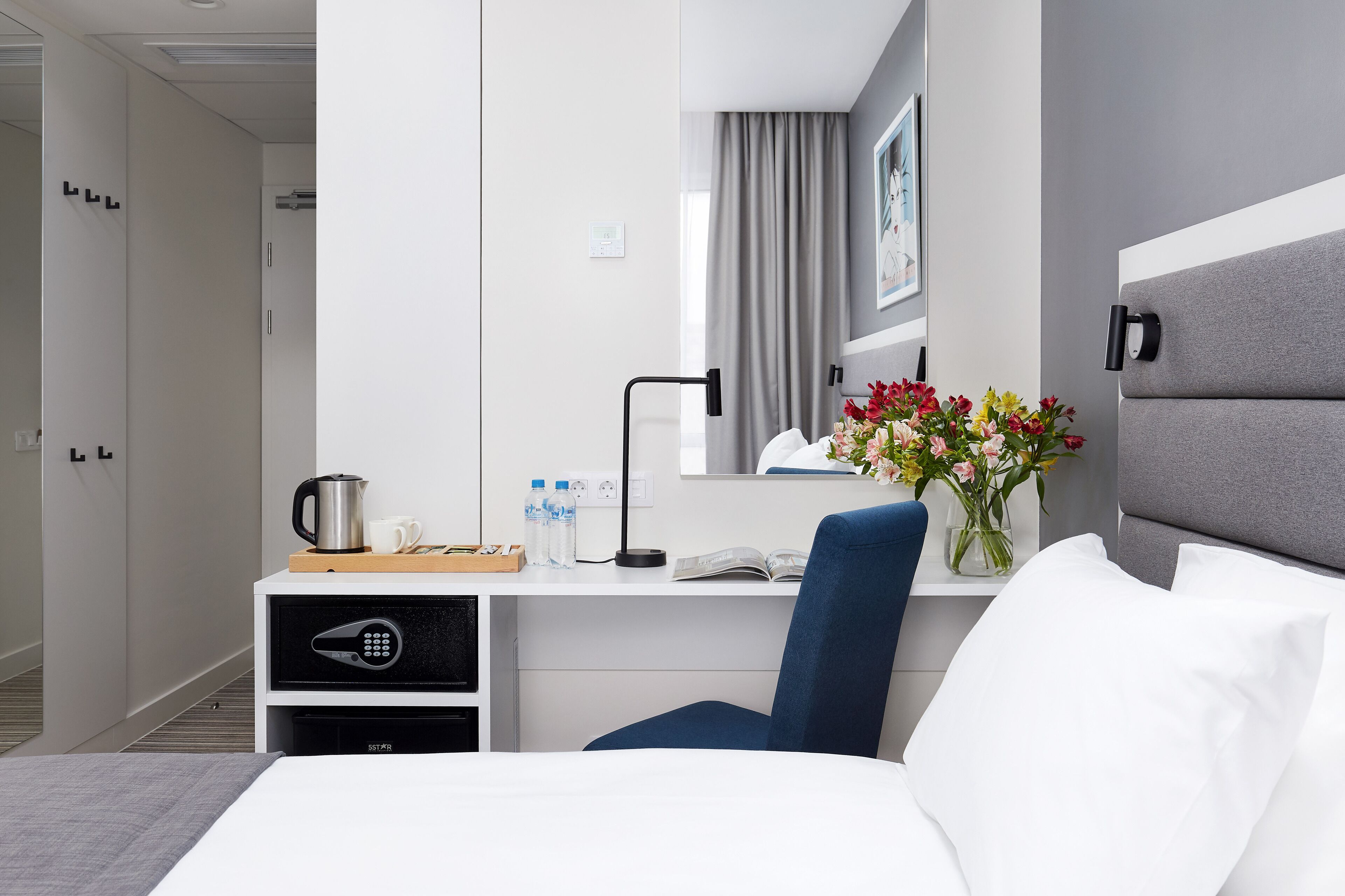 1 Art Hotel