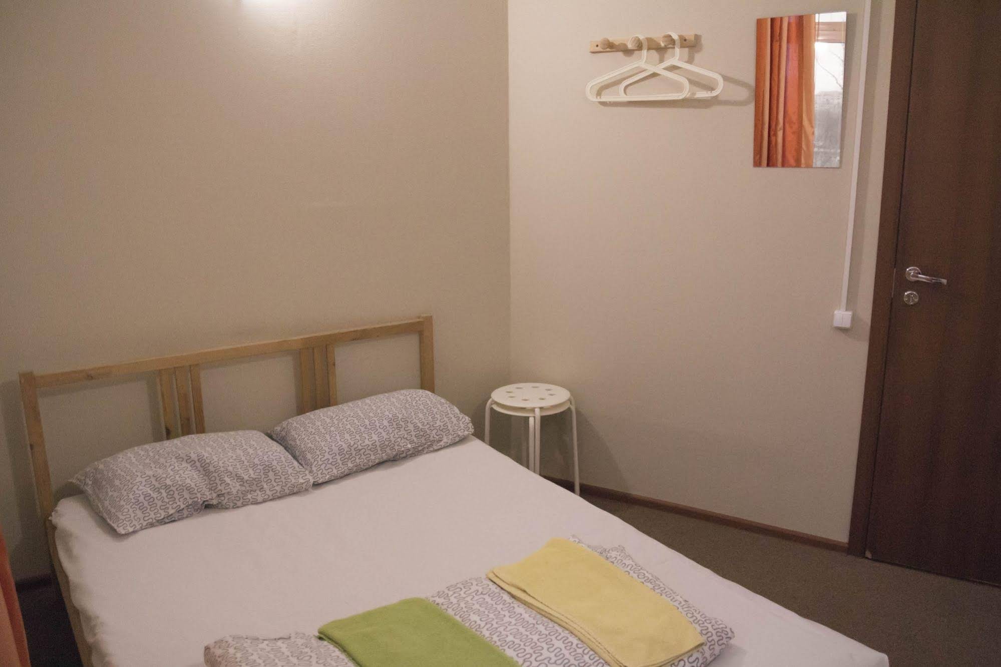 Ah-Hotel