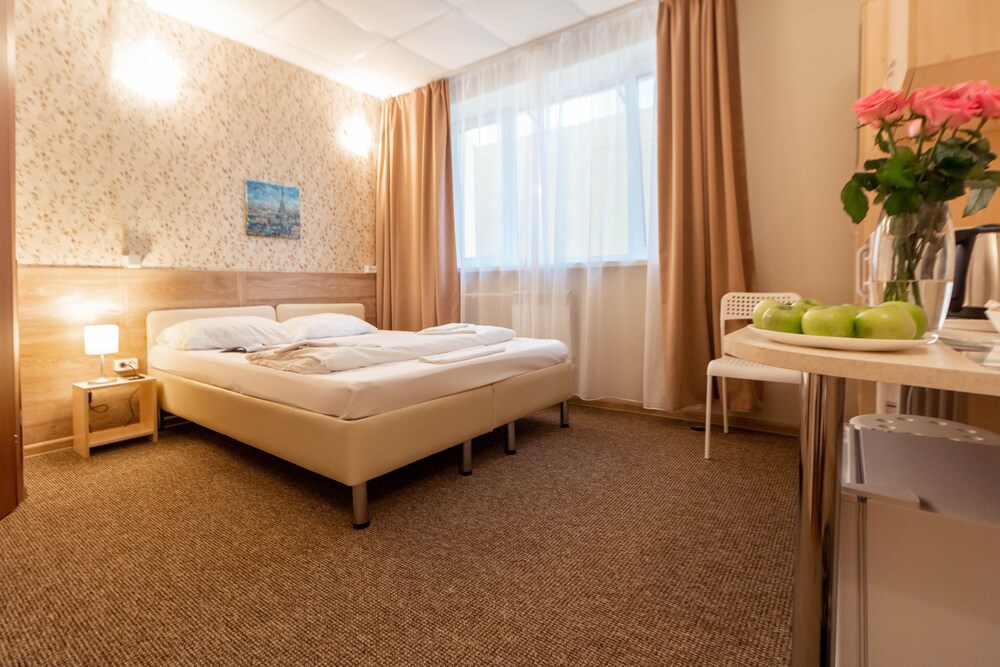 Ahome Hotel On Okruzhnaya