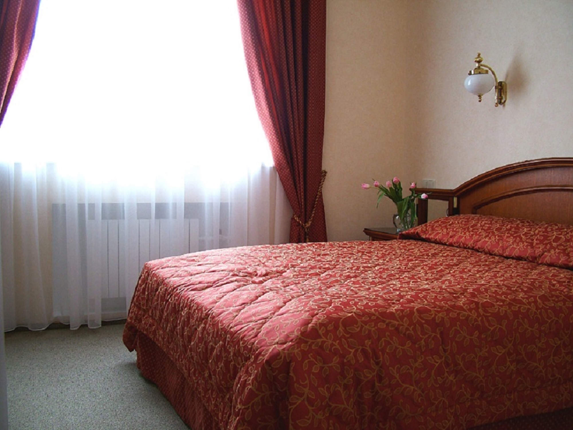 B60 Hotel