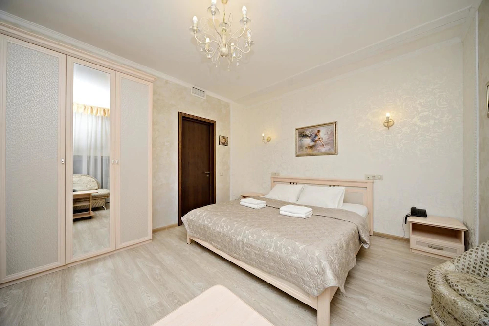 Angelina Hotel