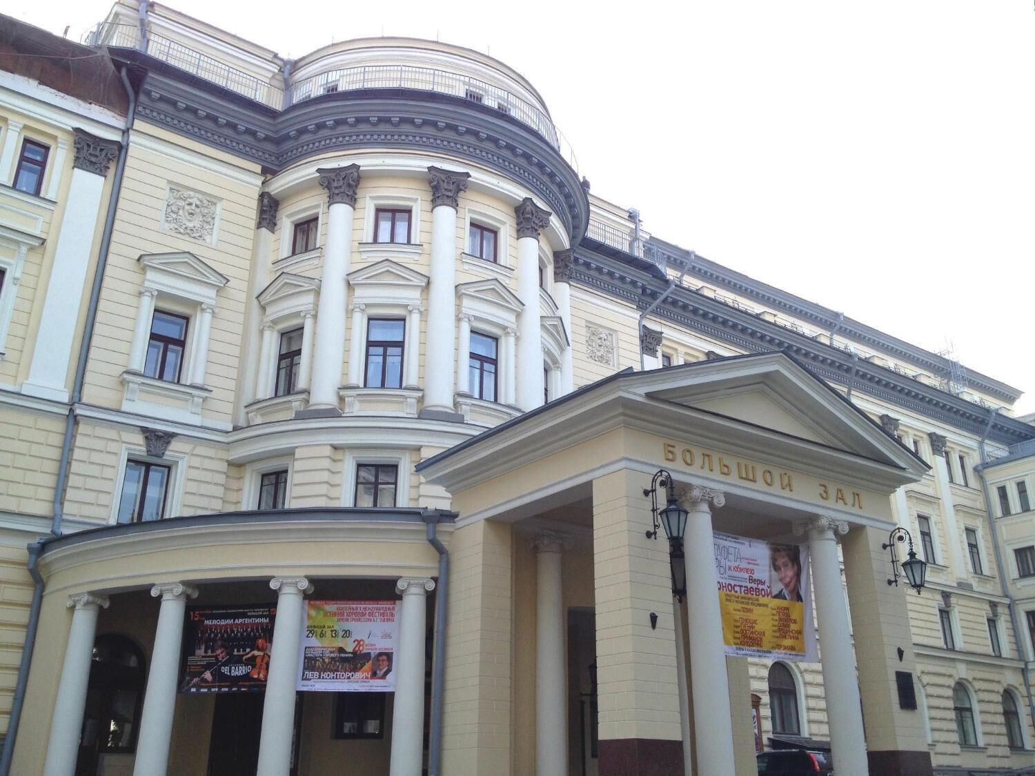 ApartLux Kremlyovskaya