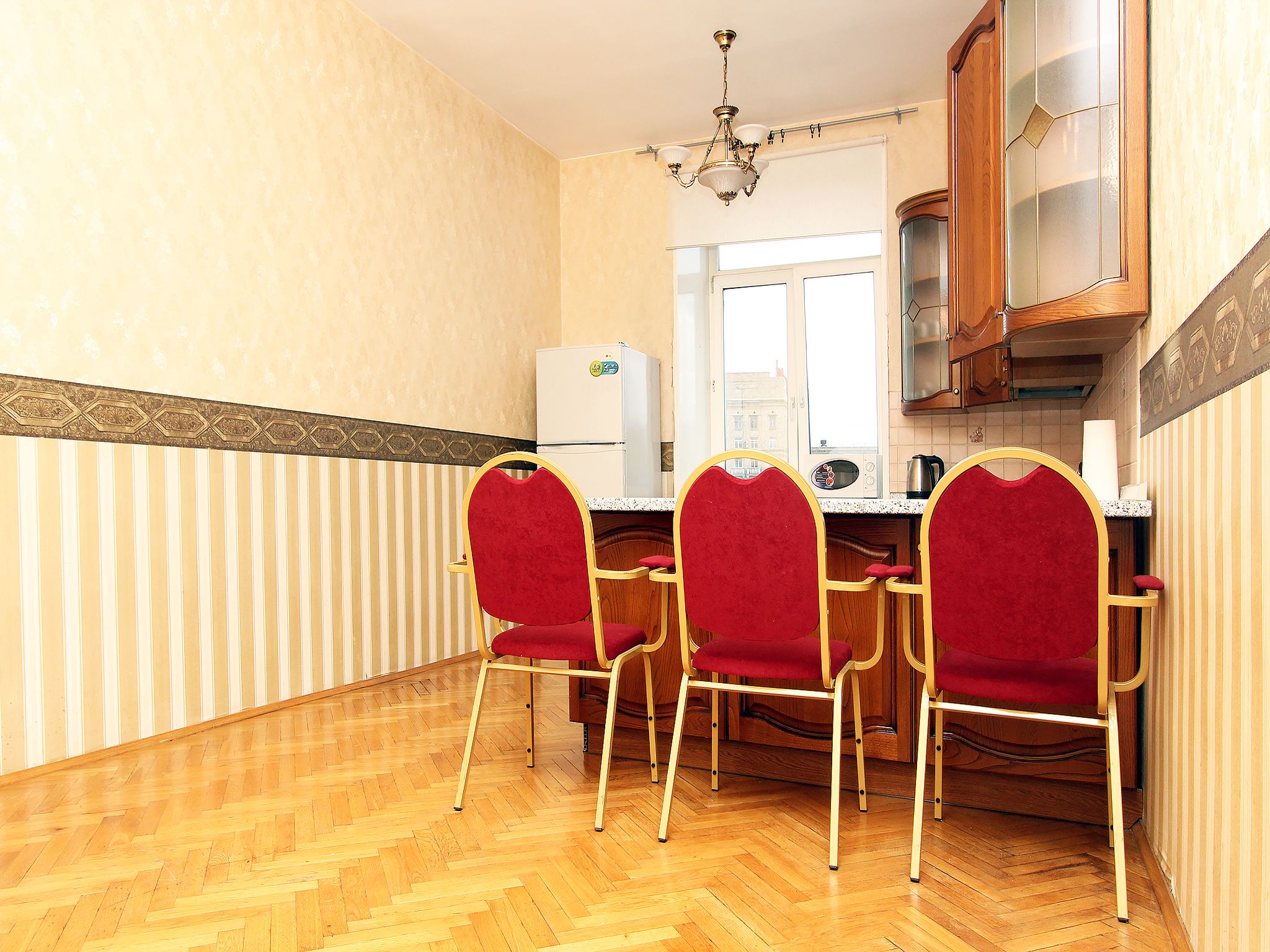 ApartLux na Ploshadi Pobedy