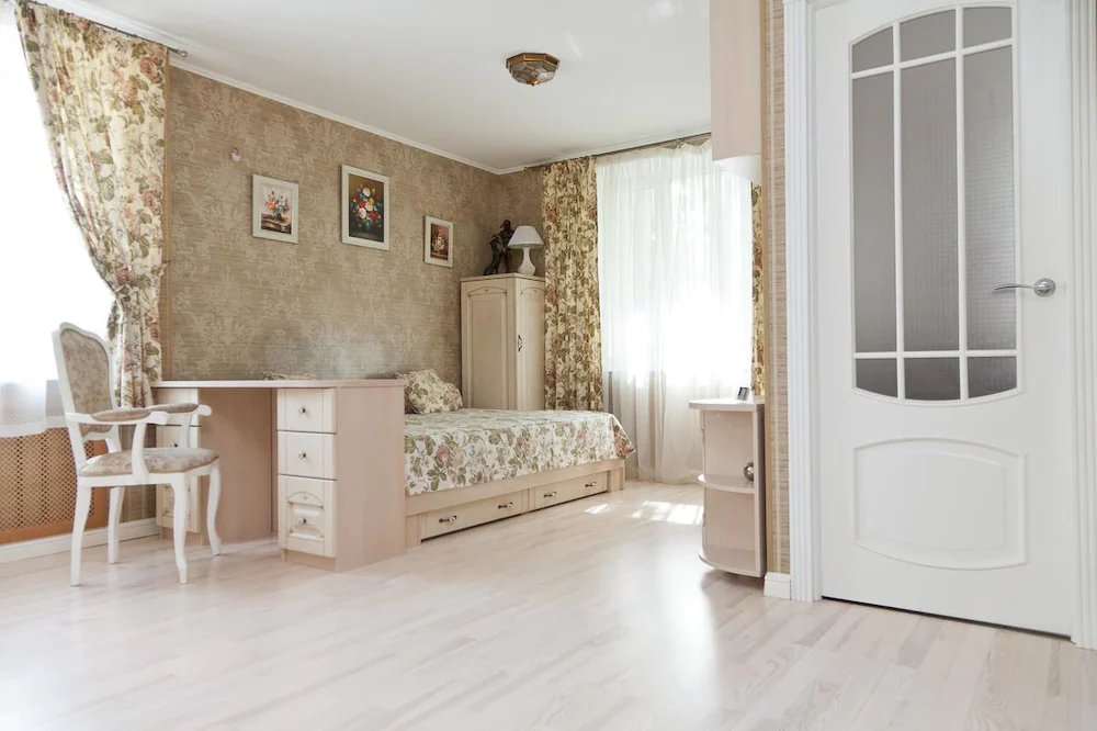 ApartLux on Kvesisstskaya Street
