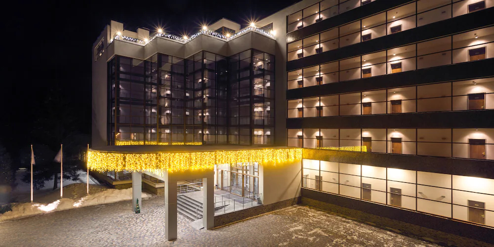 Arthurs Village & Spa Hotel