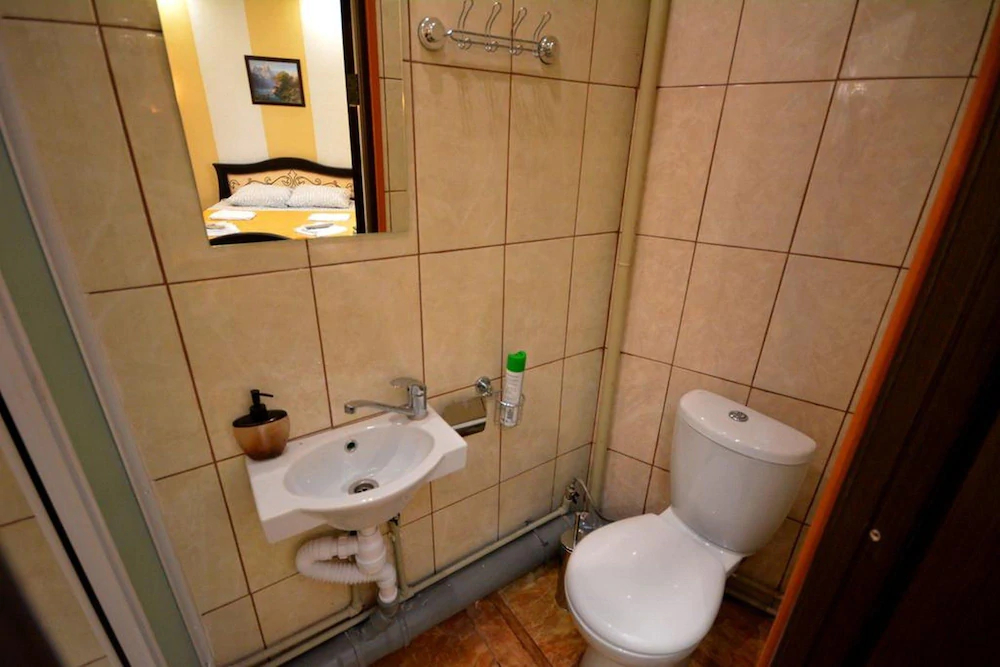 Aviator Hotel