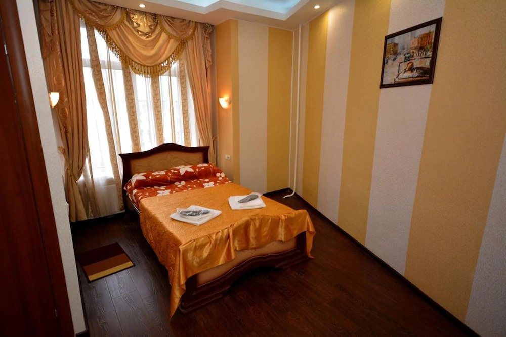Aviator Hotel