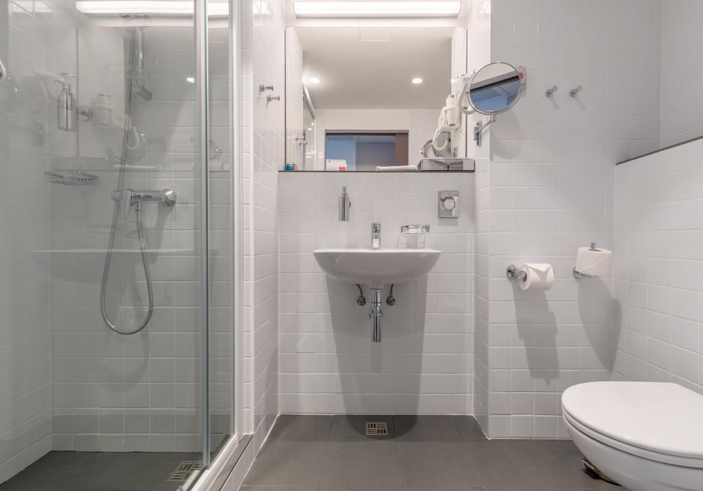 AZIMUT Hotel Smolenskaya Moscow