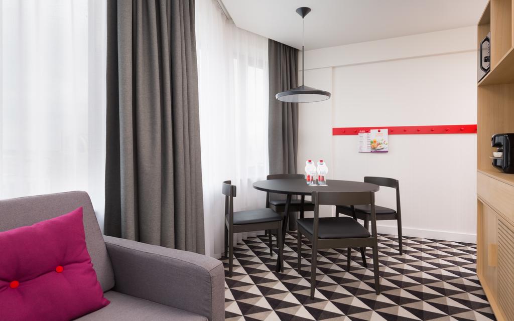 AZIMUT Hotel Smolenskaya Moscow