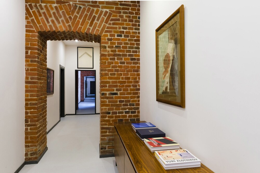 Brick Design Hotel