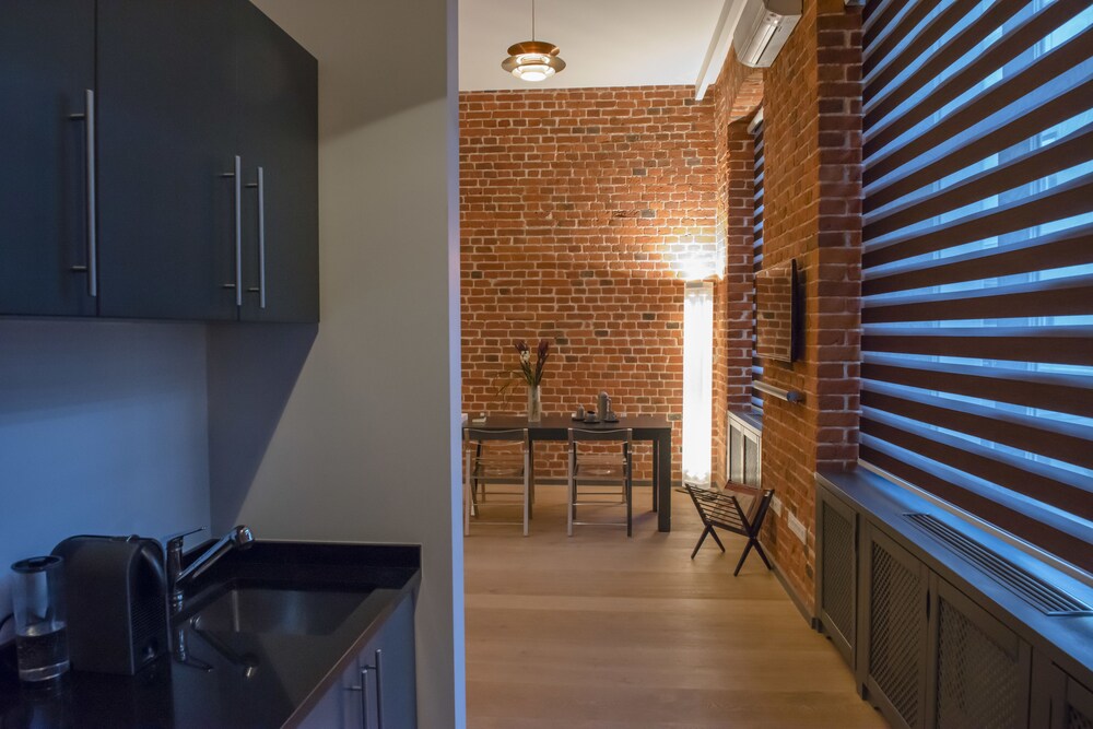 Brick Design Hotel