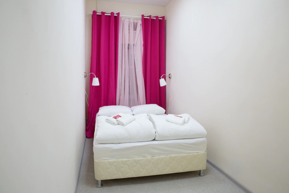 ArtCapsule Hostel