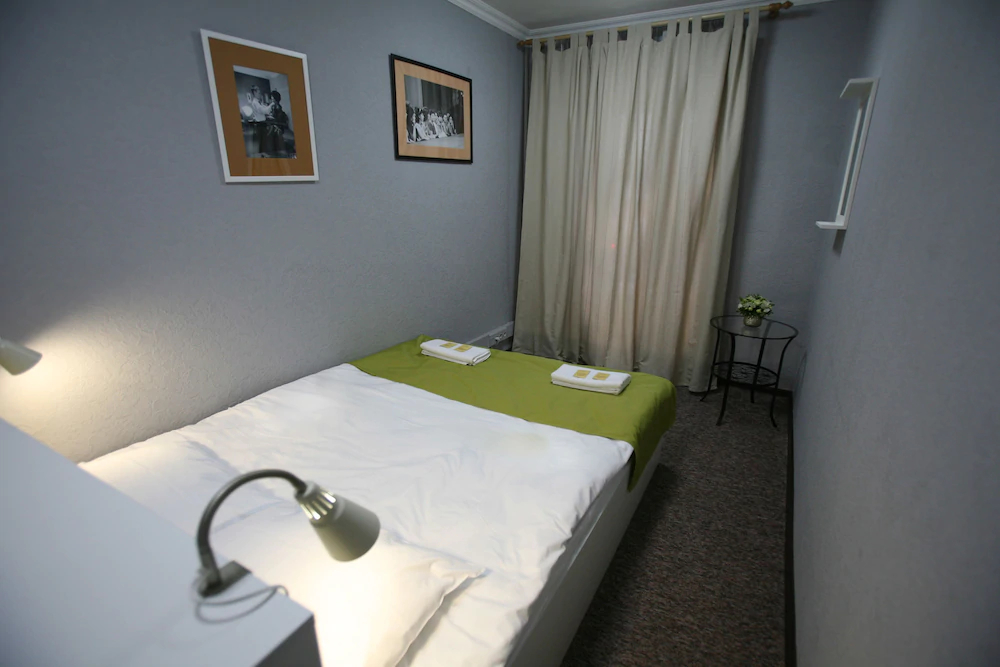 Cheers Hotel