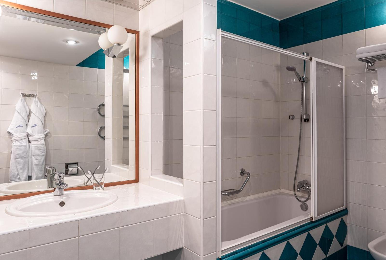 Cosmos Moscow VDNH Hotel