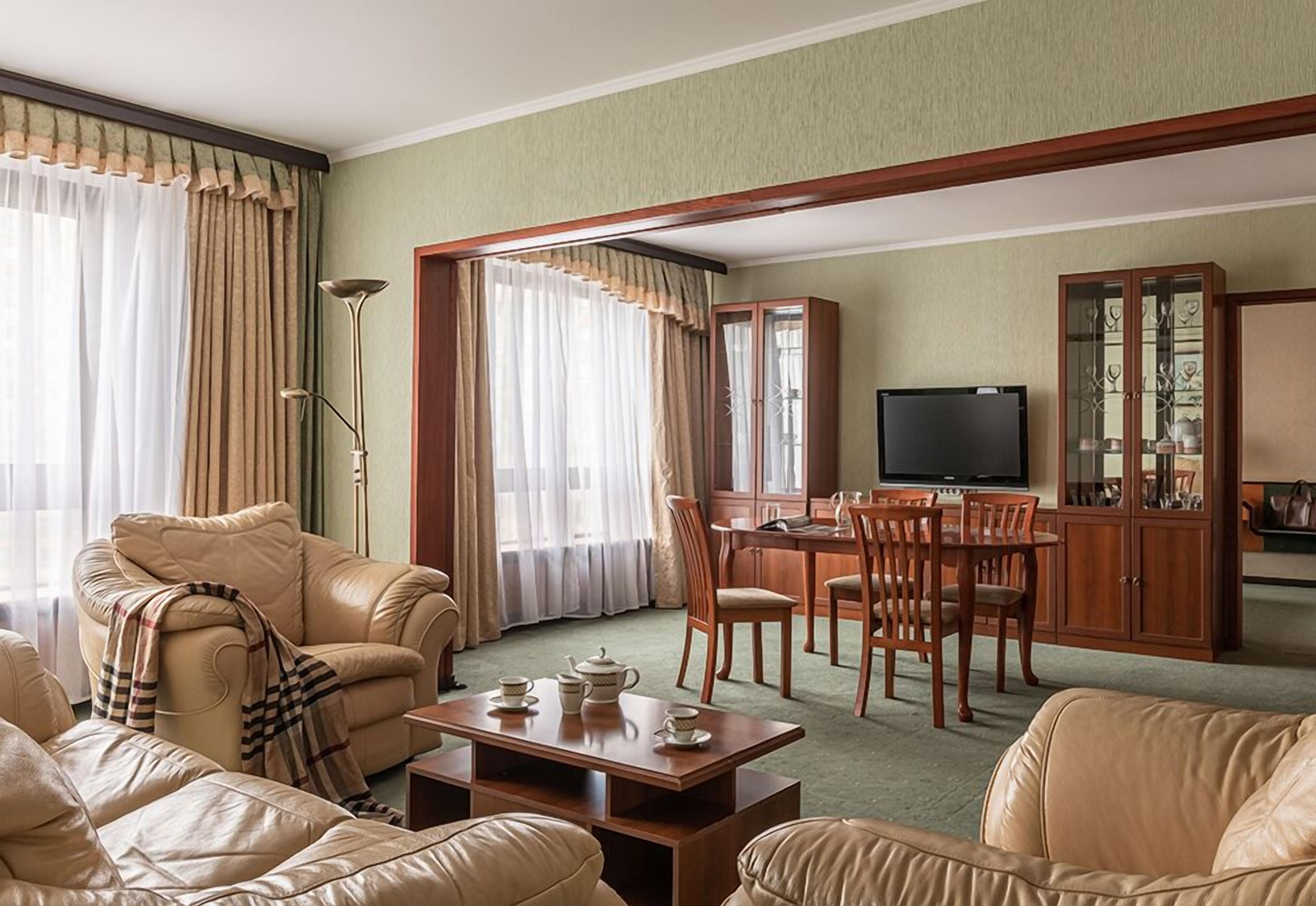 Cosmos Moscow VDNH Hotel