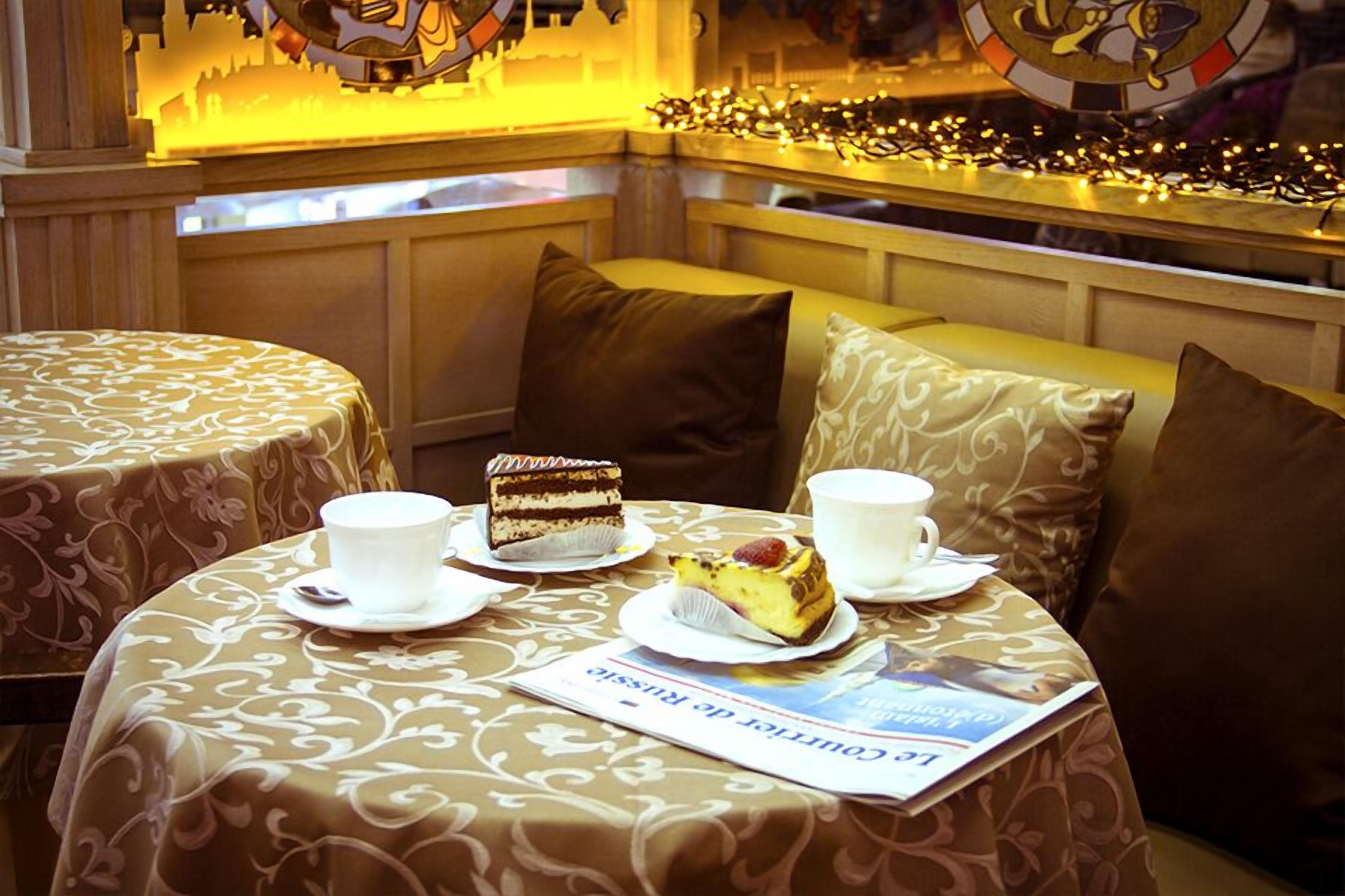 Cosmos Moscow VDNH Hotel