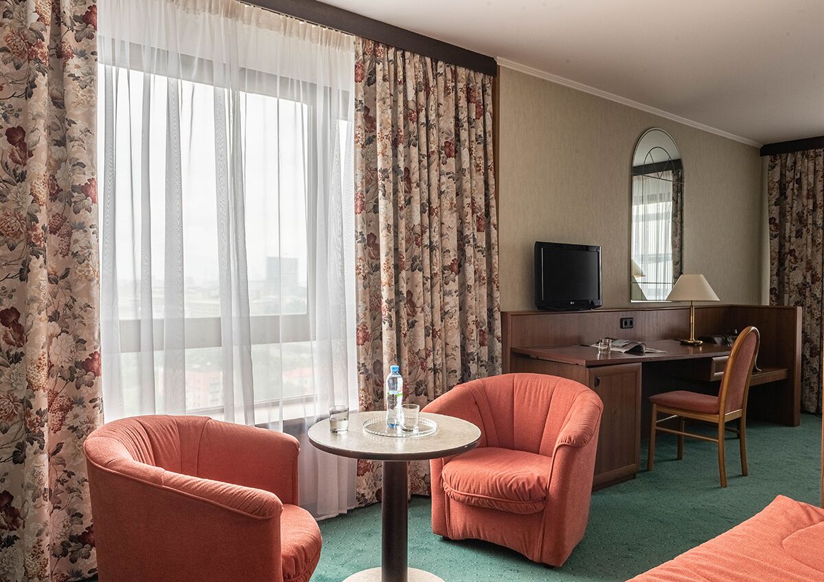 Cosmos Moscow VDNH Hotel