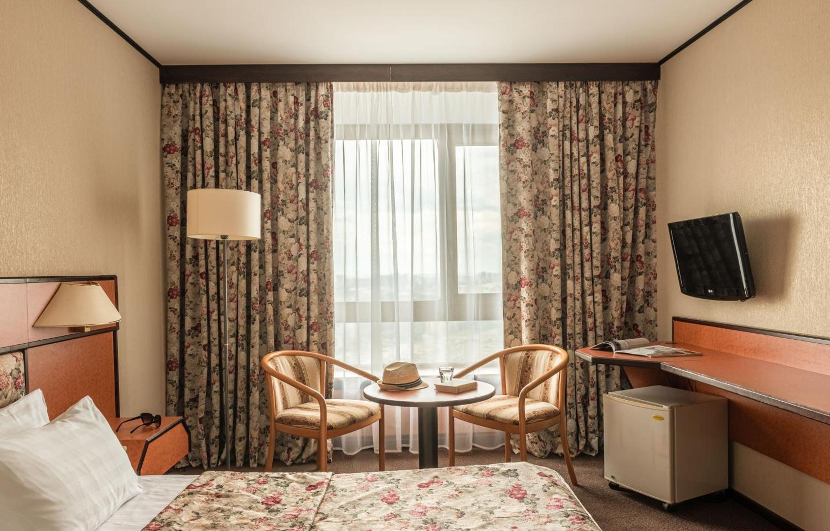 Cosmos Moscow VDNH Hotel