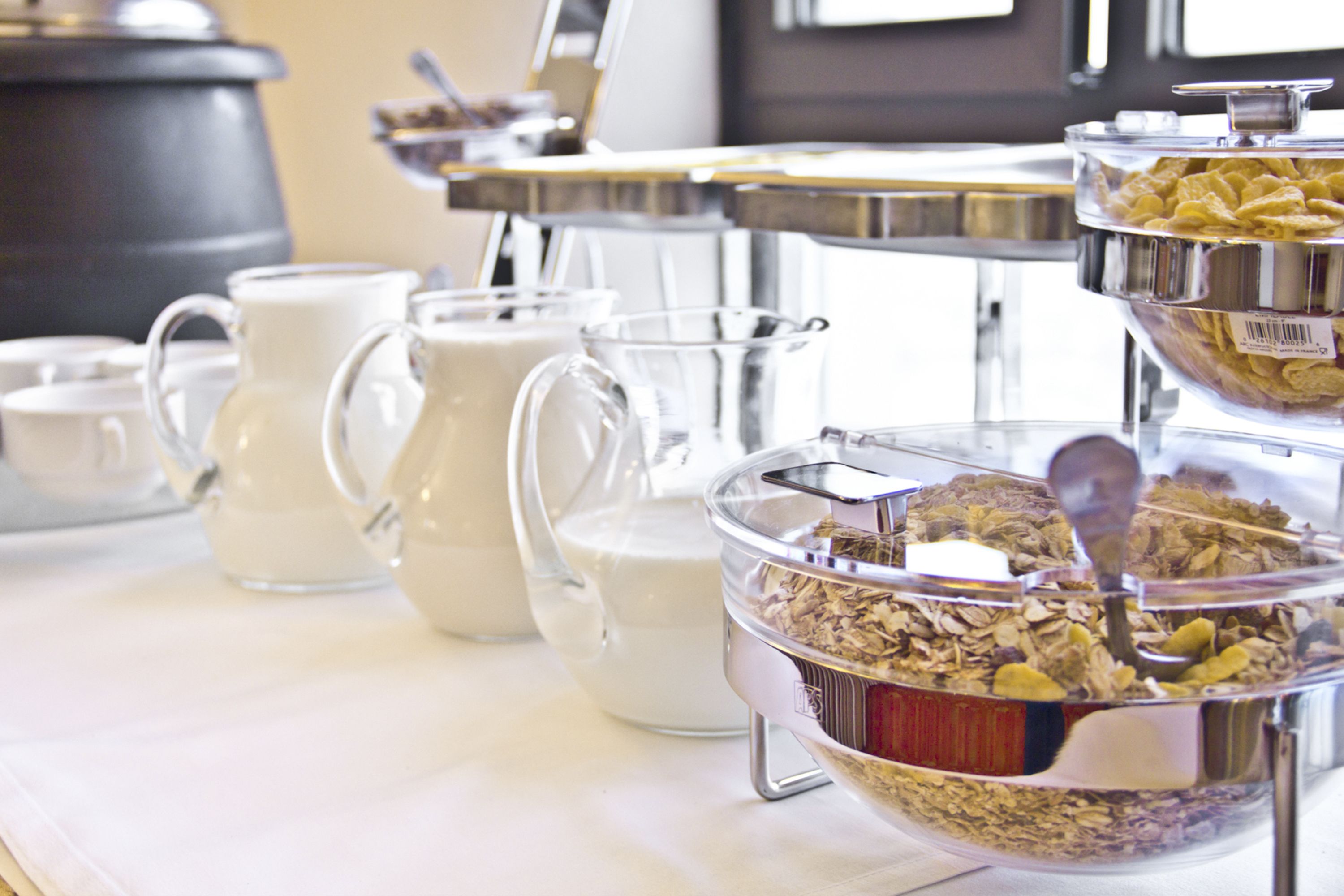 Cosmos Moscow VDNH Hotel