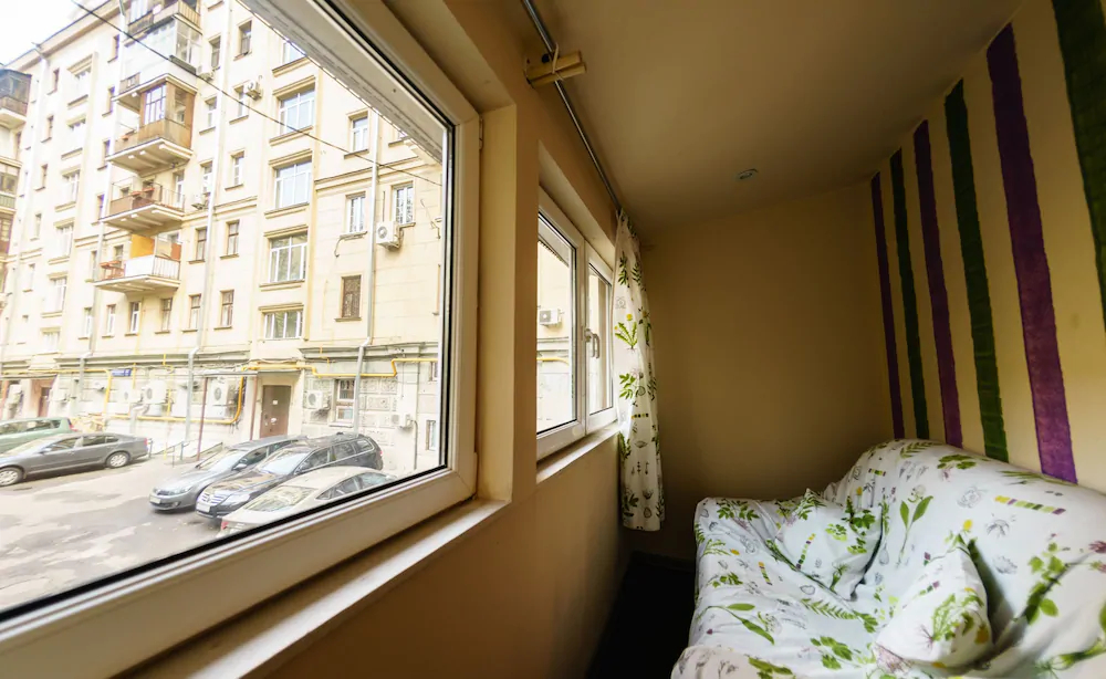 Croissant Bakery and Hotel