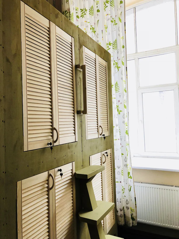 Croissant Bakery and Hotel