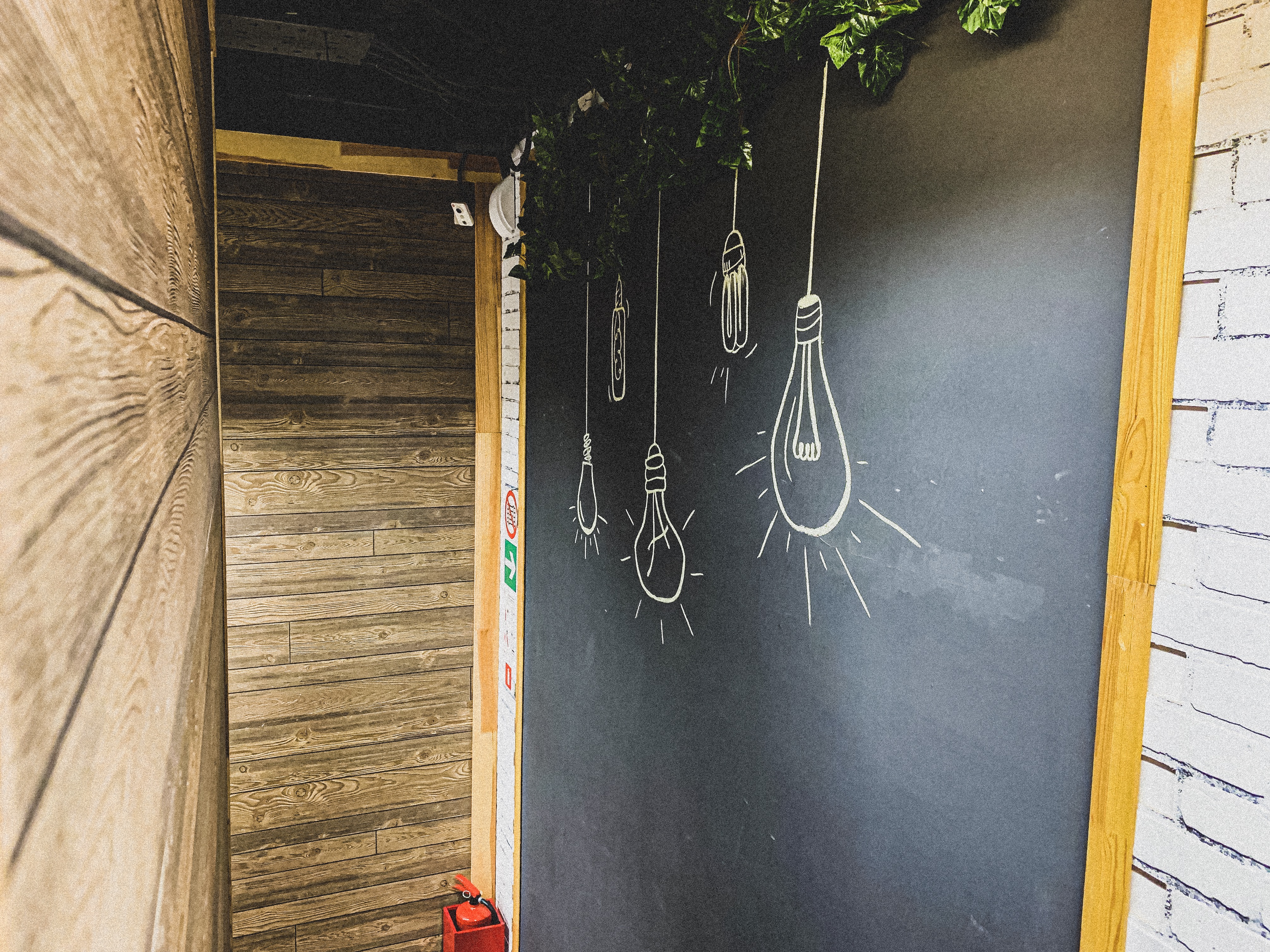 Derevo Coworking Hostel