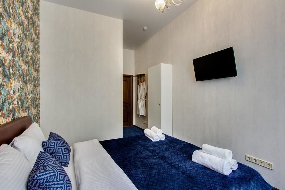 Eliseevsky Hotel
