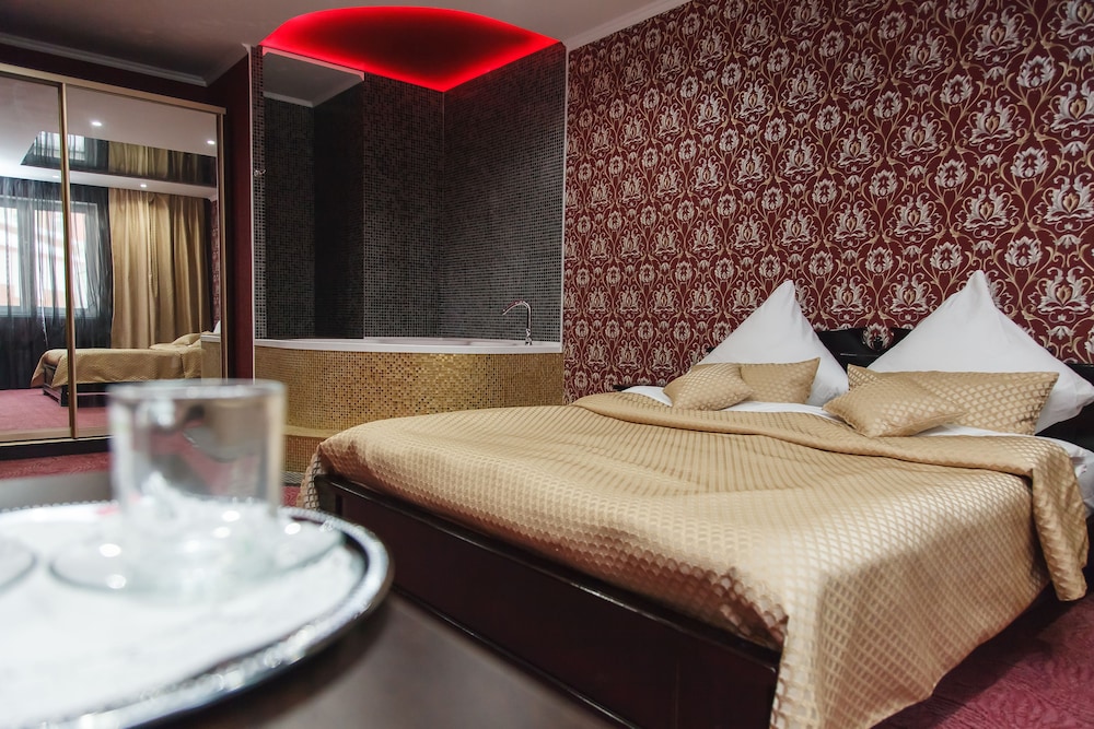 Erzi Club Hotel