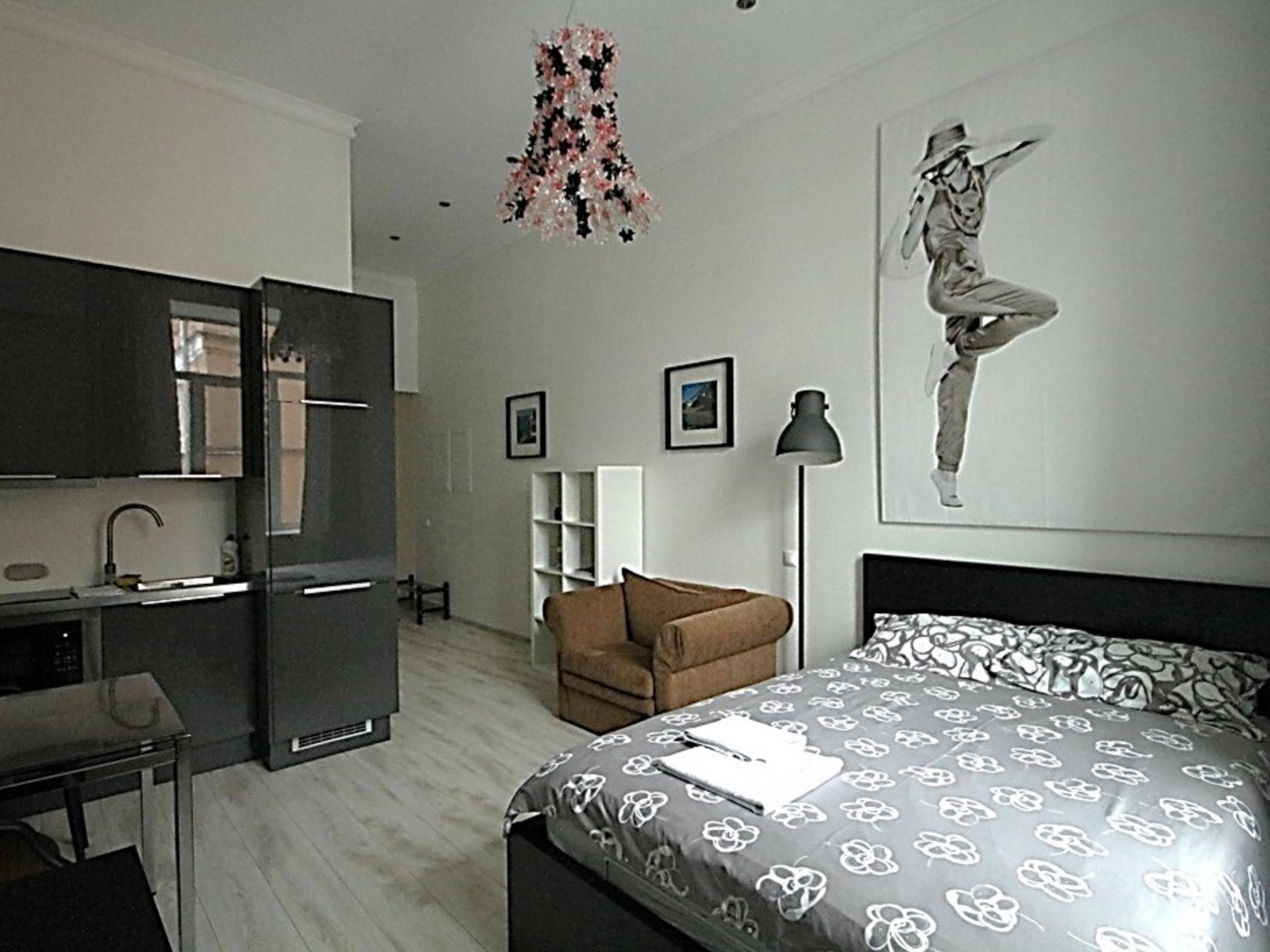 Four Squares Apartments Tverskaya